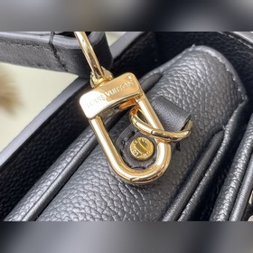 LV Артикул： M46028 Сумка Pochette Métis Весенняя коллекция 2022