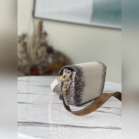 LV Модель： M20393 Сумка из кожи ящерицы Новая модель, представле