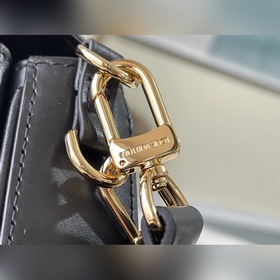 LV Модель： M20393 Черная сумка Новинка весенне-летнего показа 20