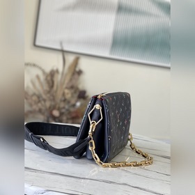 LV Артикул： M21353 Темно-синяя кожаная сумка с цепочкой Серия M5