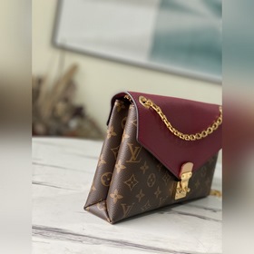 LV Модель： M41201 Фиолетовая сумка через плечо Уникальный дизайн