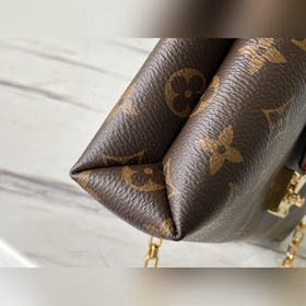 LV Модель： M41201 Красная сумка через плечо Уникальный дизайн из