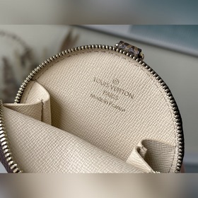 LV Артикул： M44840 Розовая сумка Сочетает в себе клатч, сумочку 