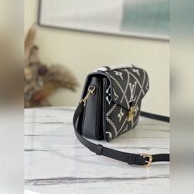 LV Артикул： M46028 Сумка Pochette Métis Весенняя коллекция 2022 