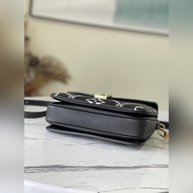 LV Артикул： M46028 Сумка Pochette Métis Весенняя коллекция 2022 