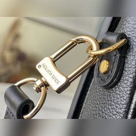 LV Артикул： M46028 Сумка Pochette Métis Весенняя коллекция 2022 