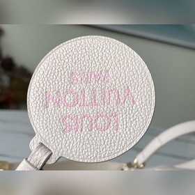 LV Артикул： M46113 Розово-бежевая сумка BB Узор на коже создан с 