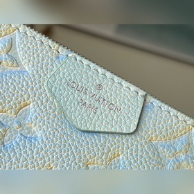 LV Артикул： M46180 Сумка из тисненной кожи Блестящий радужный э