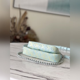 LV Артикул： M46180 Сумка из тисненной кожи Блестящий радужный э
