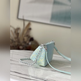 LV Артикул： M46180 Сумка из тисненной кожи Блестящий радужный э