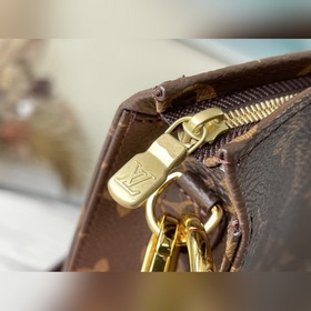 LV Артикул： M47542 (переделанная сумка) Холщовая косметичка Прост