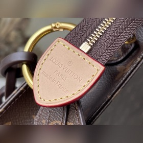 LV Артикул： M47542 (переделанная сумка) Холщовая косметичка Прост