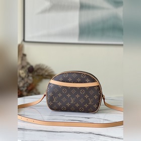 LV Модель： M51221 Сумка из серии Vintage Очаровательная сумка в