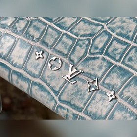 LV Модель： M57790 Маленькая сумка синего цвета с крокодиловым уз