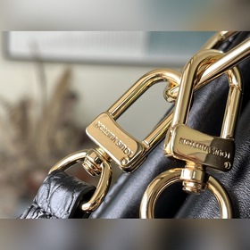 LV Артикул： M57790 Черная сумка с крокодиловым узором, маленькая