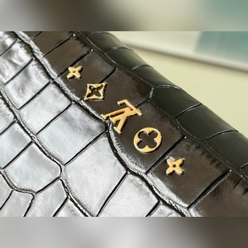 LV Артикул： M57790 Черная сумка с крокодиловым узором, маленькая