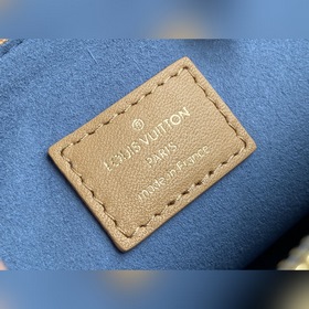LV Артикул： M57791 Абрикосовый  Coussin маленькая сумка Из капс