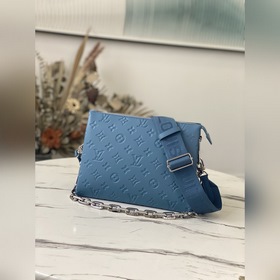 LV Артикул： M57791 Синий  Coussin маленькая сумка Из капсульной