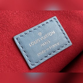 LV Артикул： M57791 Синий  Coussin маленькая сумка Из капсульной