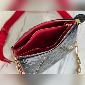 LV Модель： M57793 Черная сумка Coussin с золотой пряжкой Блеснул