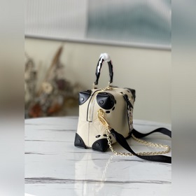 LV Артикул： M58518PETITE MALLE SOUPLE Сумка Белый леопардовый пр