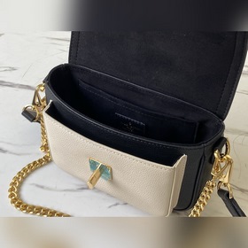 LV Модель： M58557 Черная сумка Lockme Tender Изготовлена из мягк