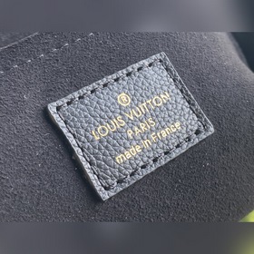LV Модель： M58557 Черная сумка Lockme Tender Изготовлена из мягк