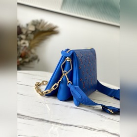 LV Артикул： M58626  Coussin маленькая сумка Из капсульной колле