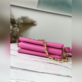LV Артикул： M58628  Coussin маленькая сумка Из капсульной колле