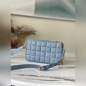 LV Артикул： M59046 Синяя сумка Pochette Troca Сумка повторяет кл