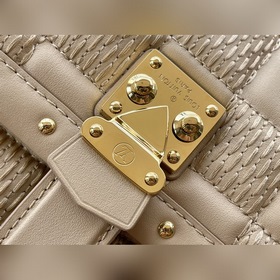LV Модель： M59048 Сумка Pochette Troca, цвет： бежевый Сумка повт