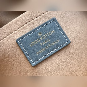 LV Артикул： M59115 Синяя сумка Troca Сумка Damier стеганым узоро