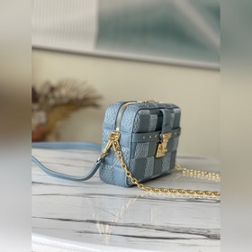 LV Артикул： M59115 Синяя сумка Troca Сумка Damier стеганым узоро