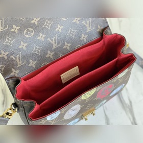 LV Артикул： M59257 Сумка Pochette Métis из коллекции осень-зима 