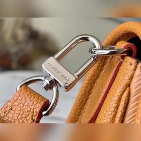 LV Артикул： M59457 Карамельно-коричневый  Сумка Buci Изготовлен