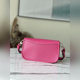 LV Модель： M59460 Цвет： драконий фрукт Сумка Buci Изготовлена и