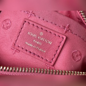 LV Модель： M59826 Цвет： фрукт дракона Сумка BB Мягкая подкладка