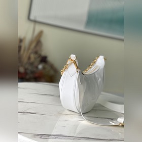 LV Модель： M59959 Белая сумка Мягкая форма из плотной кожи стега