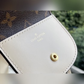 LV Артикул： M69841 Молочно-белый Сумка Officier Сочетание кожи д