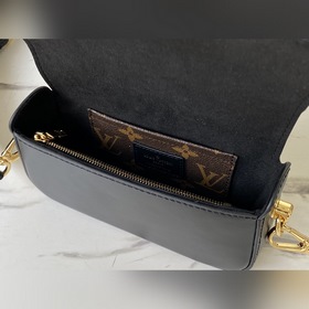 LV Артикул： M69841 Черный Сумка Officier Сочетание кожи деталей 