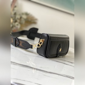 LV Артикул： M69841 Черный Сумка Officier Сочетание кожи деталей 