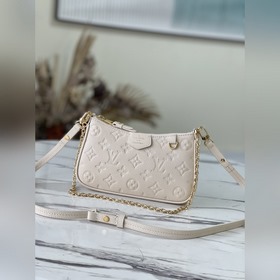LV Модель： M81066 Easy Pouch On Strap Сумка Весенняя коллекция 2
