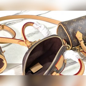 LV Артикул： M81081 Комплект Три мини-сумки： модели Speedy, Alma 