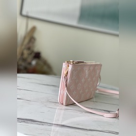 LV Артикул： M81429 Розовый Сумка с двумя молниямиз мягкой кожи 