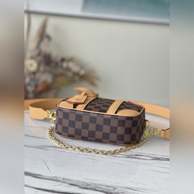 LV Артикул： N50065 Сумка BB В духе традиционного дизайна чемода