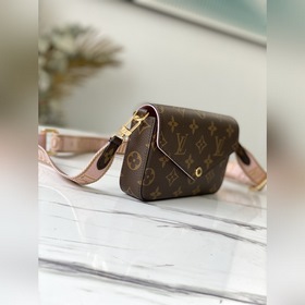 LV Артикул： M80091 Новый розовый цвет, комплект из трех предмето
