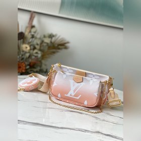 LV Артикул： M57634 Сумка Multi Pochette Accessoires в цвете «тум