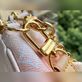 LV Артикул： M57634 Сумка Multi Pochette Accessoires в цвете «тум