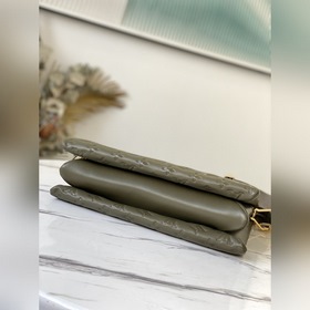 LV Модель： M57782 Военный зеленый Цвет Стальная фурнитура Сумка 