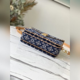 LV « » Модель： M57395 Сумка Pochette Métis В зимней коллекции 202